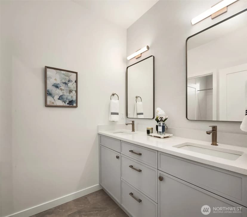 Property photo for 6214 40th Avenue Ne, Seattle photo 30