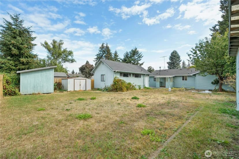 Property photo for 30637 1st Place Sw, Federal Way photo 20