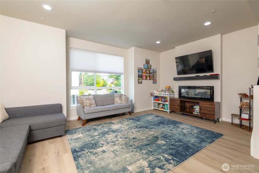 Property photo for 15008 40th Avenue W #a1, Lynnwood photo 13