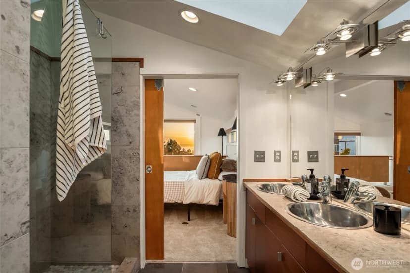 Property photo for 4121 Sw Edmunds Street, Seattle photo 16