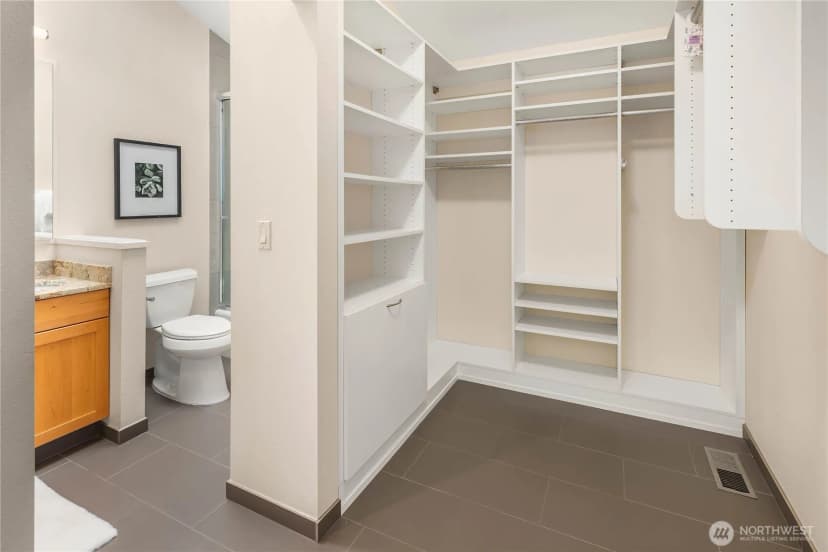 Property photo for 7803 89th Place Se, Mercer Island photo 24
