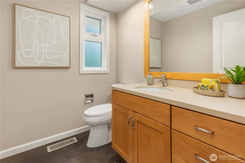 Property photo for 7803 89th Place Se, Mercer Island photo 19