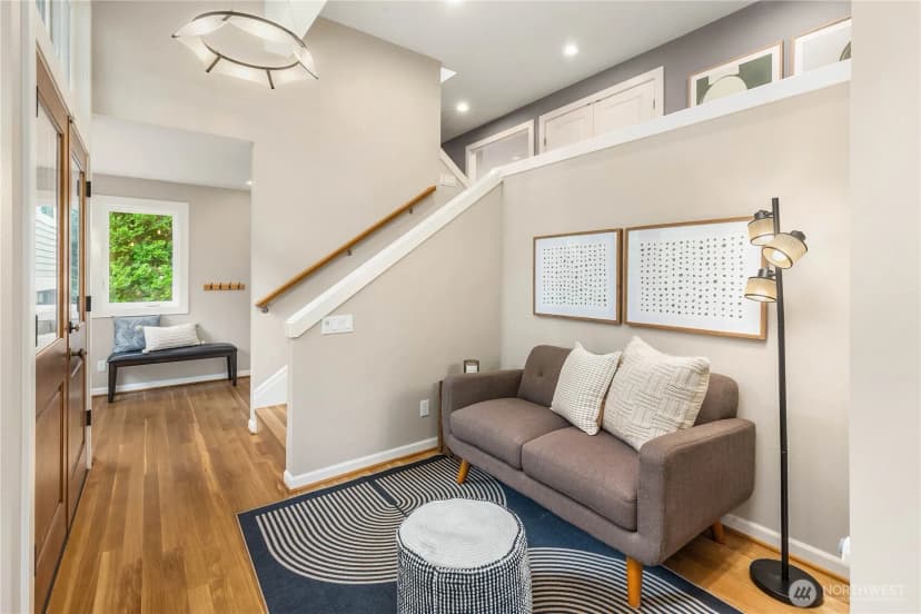 Property photo for 7803 89th Place Se, Mercer Island photo 5