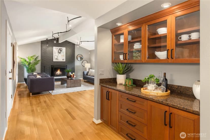 Property photo for 7803 89th Place Se, Mercer Island photo 14