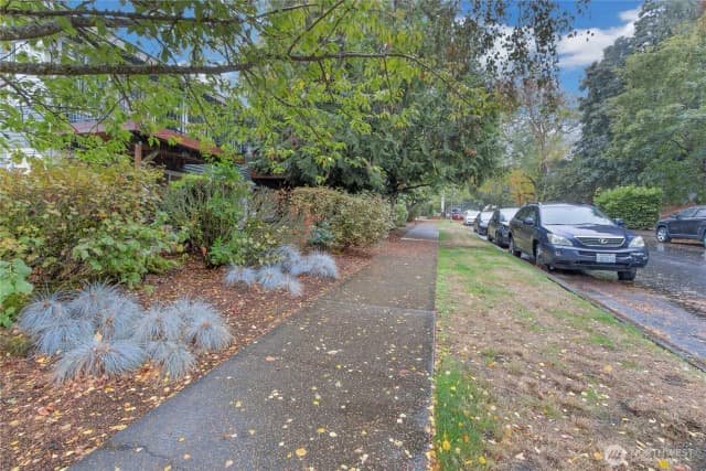 Property photo for 418 N L Street #18-8, Tacoma photo 3
