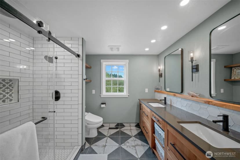 Property photo for 7939 Lorna Drive Se, Olympia photo 24