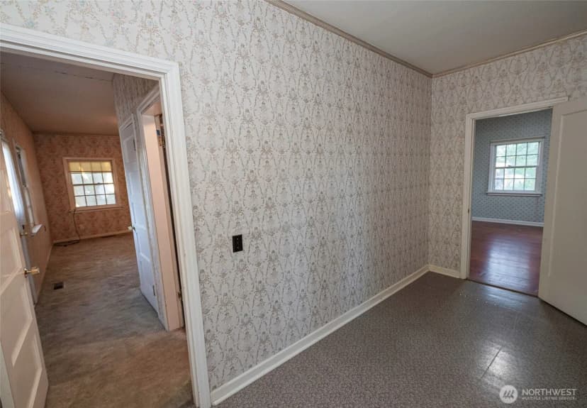 Property photo for 40 Nw B Street, College Place photo 22