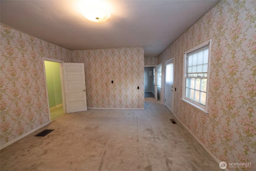 Property photo for 40 Nw B Street, College Place photo 23