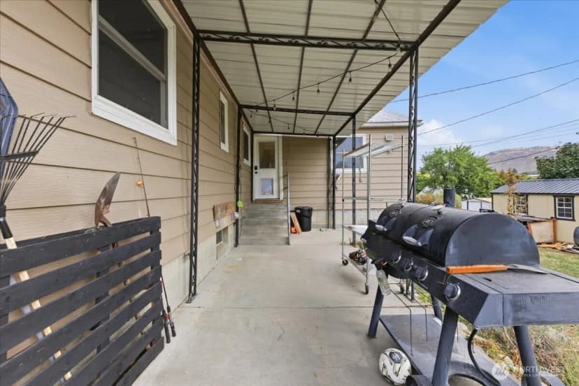 Property photo for 203 Ferry Street, Coulee Dam photo 39