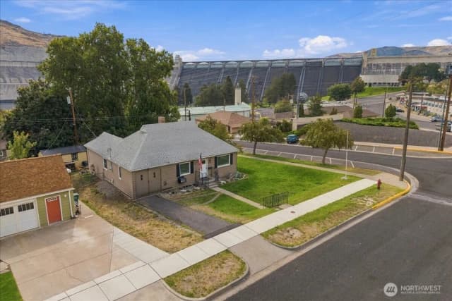 Property photo for 203 Ferry Street, Coulee Dam