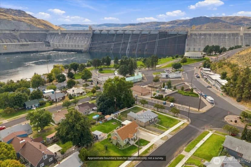 Property photo for 203 Ferry Street, Coulee Dam photo 4