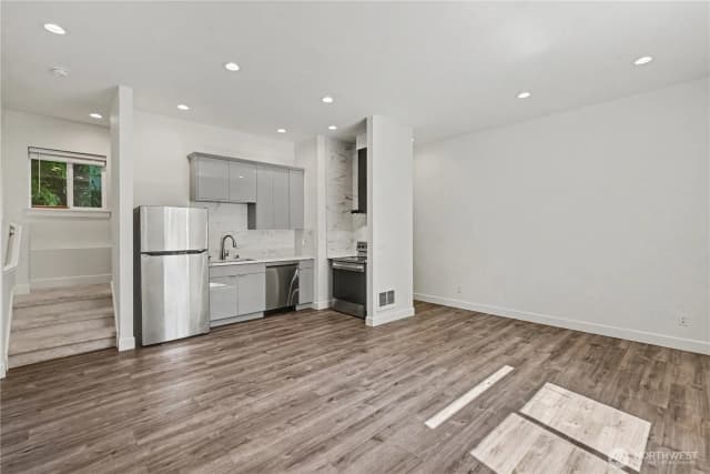 Property photo for 5426 31st Avenue S #a, Seattle photo 5