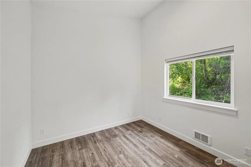 Property photo for 5426 31st Avenue S #a, Seattle photo 11