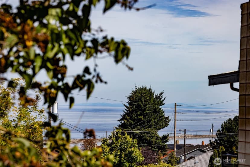 Property photo for 1616 E 7th Street, Port Angeles photo 32