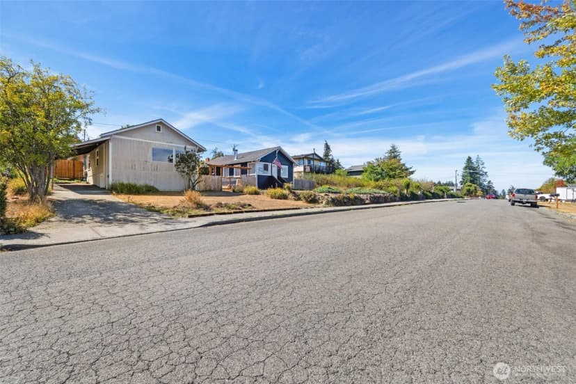 Property photo for 1616 E 7th Street, Port Angeles photo 38