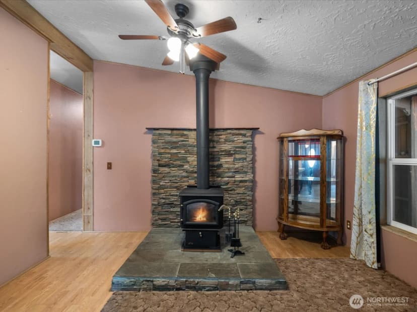 Property photo for 13408 River Road, Granite Falls photo 7