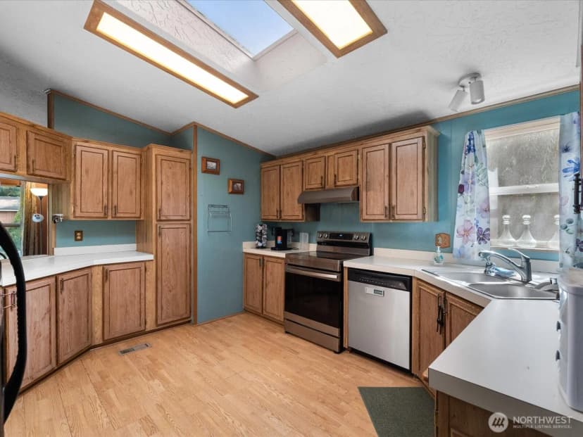Property photo for 13408 River Road, Granite Falls photo 8