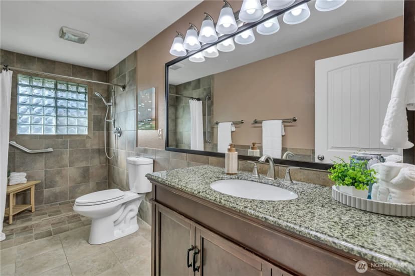 Property photo for 11404 Karshner Road E, Edgewood photo 19