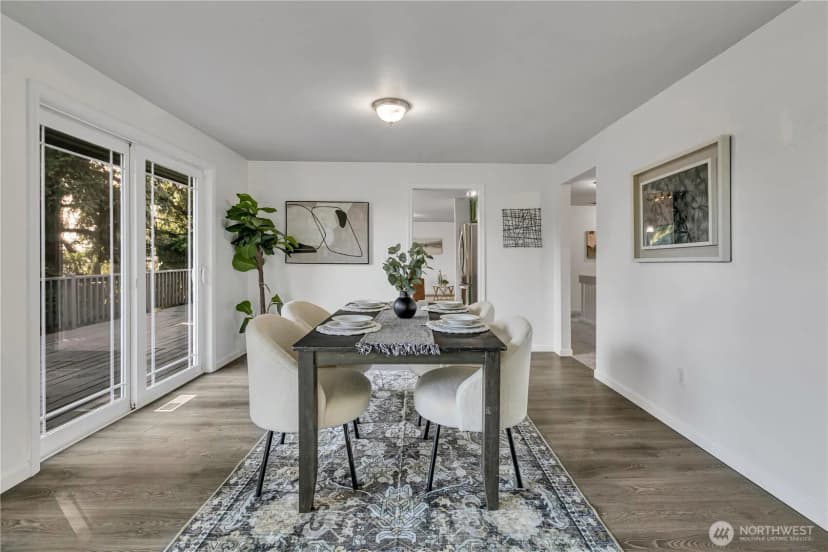 Property photo for 11404 Karshner Road E, Edgewood photo 6