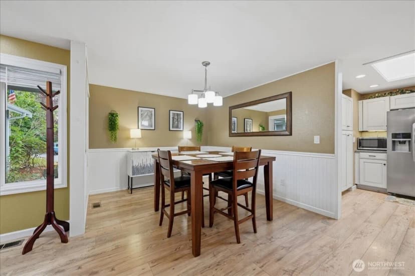 Property photo for 11825 Meridian Place Se, Lake Stevens photo 8