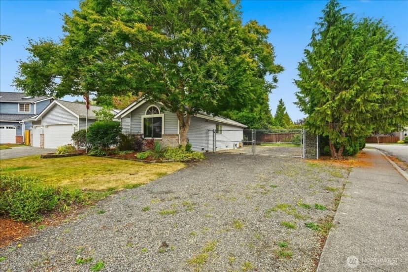 Property photo for 11825 Meridian Place Se, Lake Stevens photo 31