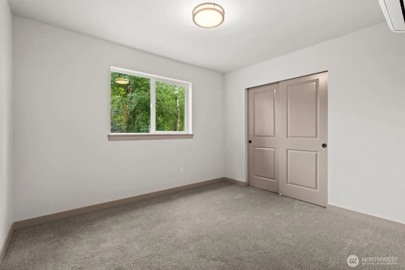 Property photo for 939 E 61st Street, Tacoma photo 16