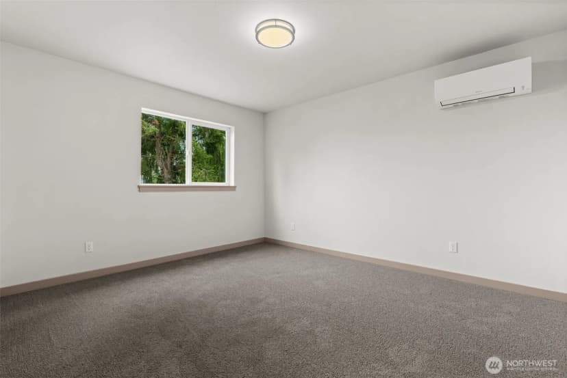 Property photo for 939 E 61st Street, Tacoma photo 26
