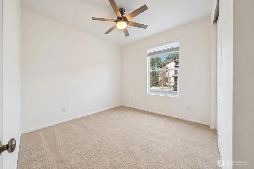 Property photo for 13404 Edmunds Parkway E, Bonney Lake photo 17