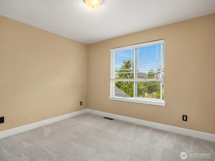 Property photo for 3115 74th Drive Ne, Marysville photo 10