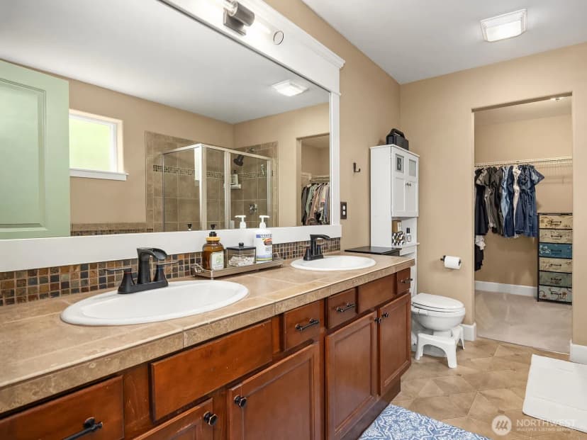 Property photo for 3115 74th Drive Ne, Marysville photo 12