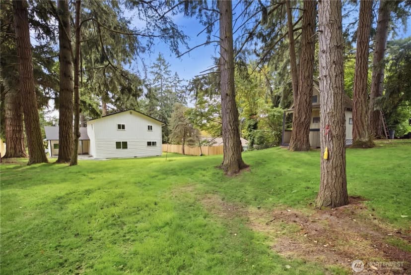 Property photo for 4702 Waller Road E, Tacoma photo 32