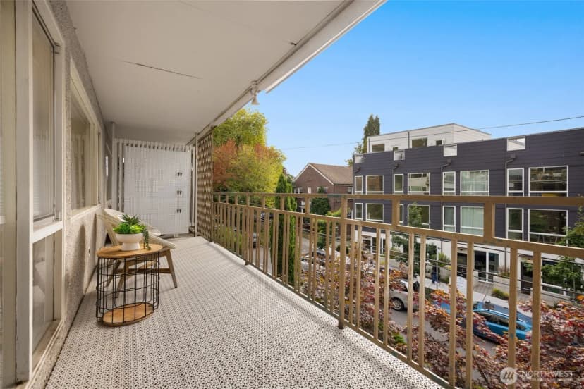 Property photo for 632 13th Avenue E #12, Seattle photo 9