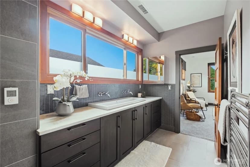 Property photo for 826 30th Avenue, Seattle photo 18
