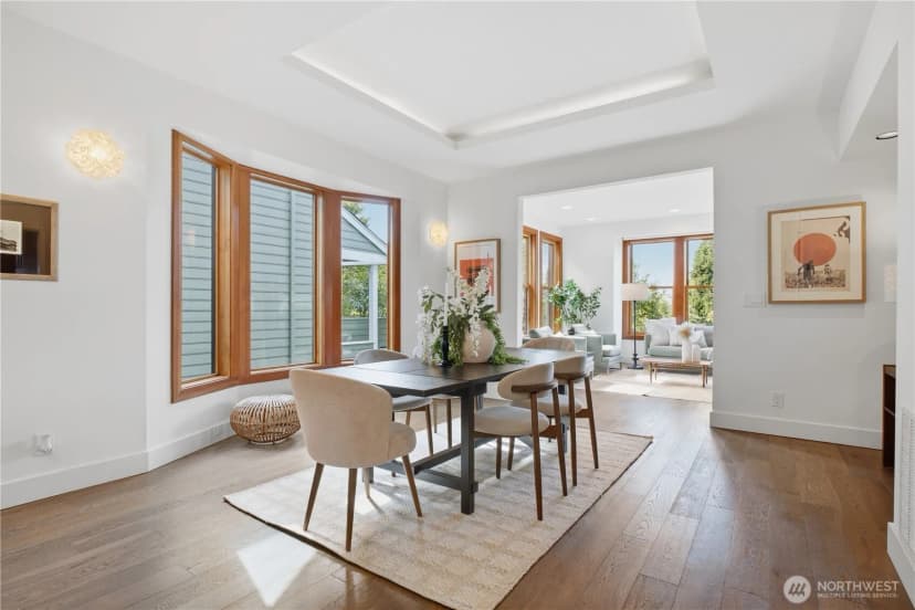 Property photo for 826 30th Avenue, Seattle photo 6