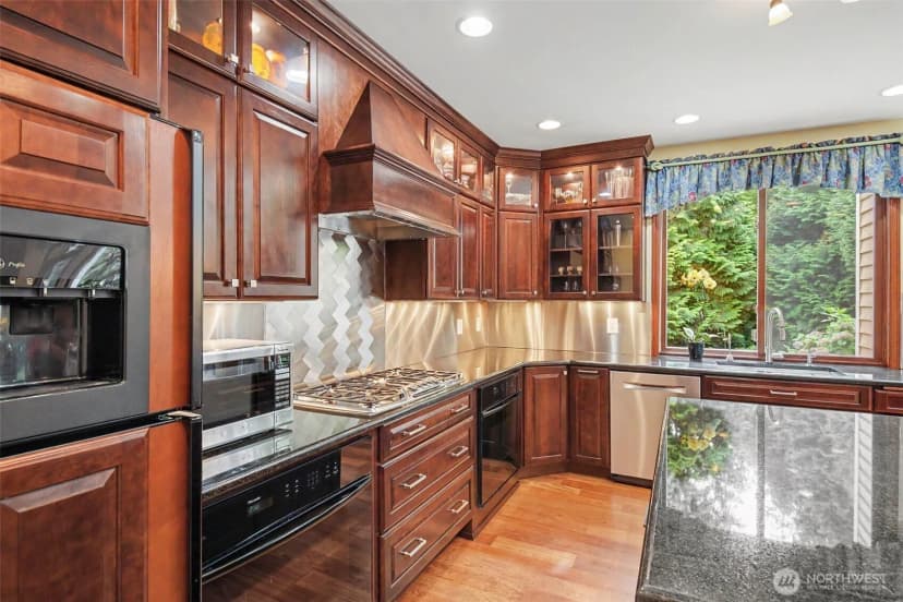 Property photo for 16657 Se 49th Street, Bellevue photo 14