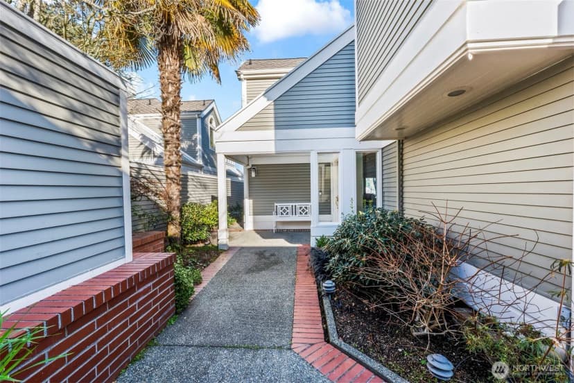 Property photo for 3503 Harborview Drive #2, Gig Harbor photo 4