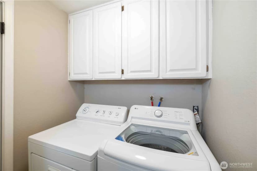 Property photo for 1335 E Mcleod Road, Bellingham photo 27