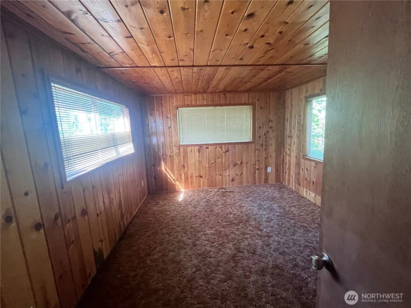 Property photo for 37635 West Lake Walker Drive Se, Enumclaw photo 15