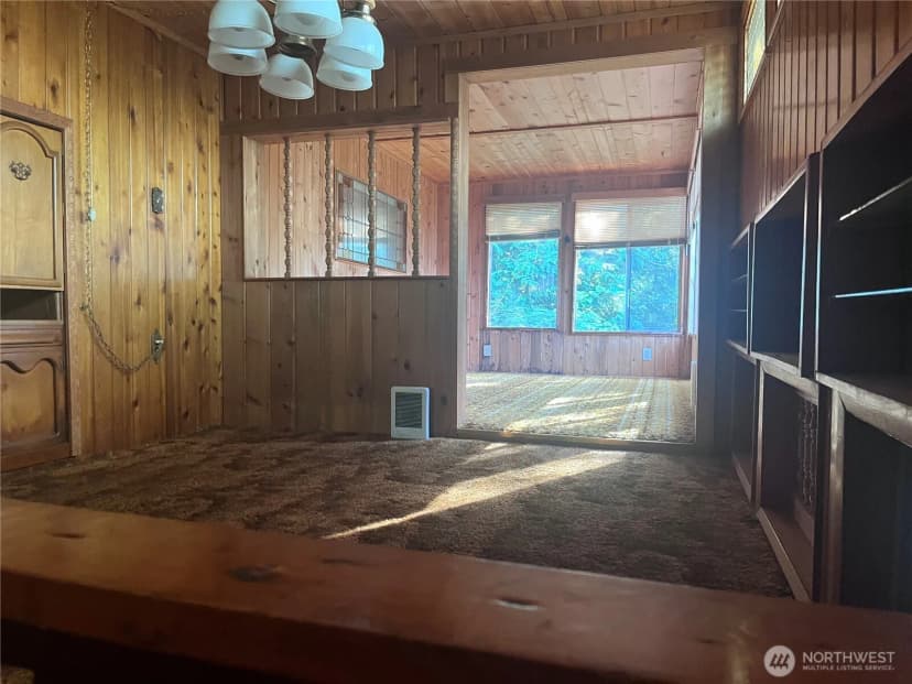Property photo for 37635 West Lake Walker Drive Se, Enumclaw photo 11