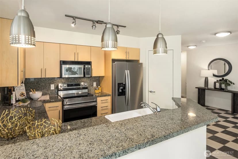 Property photo for 1100 106th Avenue Ne #203, Bellevue photo 21
