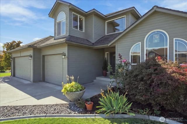 Property photo for 2289 Fancher Heights Boulevard, East Wenatchee photo 2
