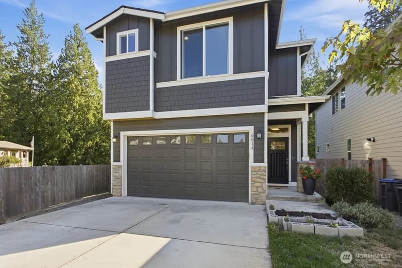 Property photo for 6614 Kayak Place Nw, Bremerton
