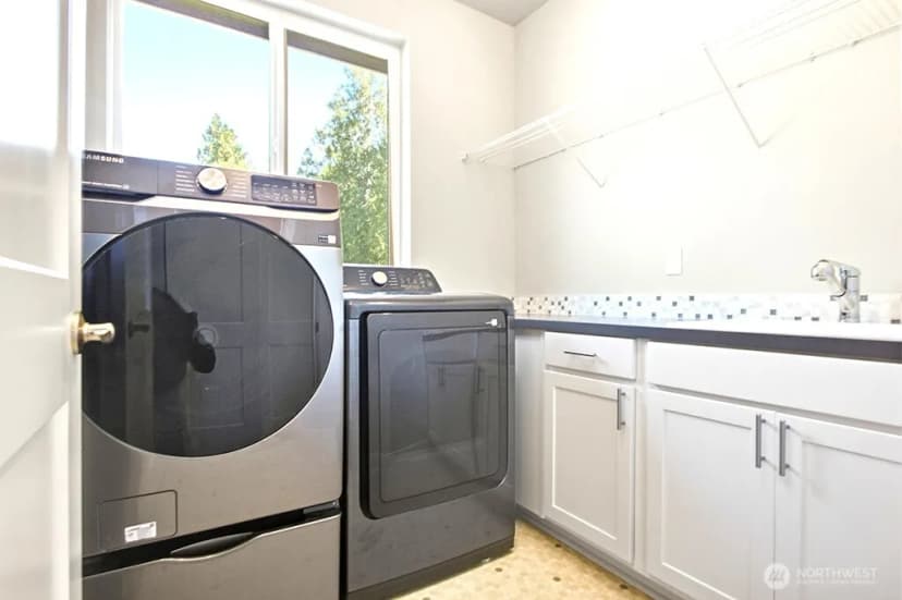 Property photo for 6614 Kayak Place Nw, Bremerton photo 20