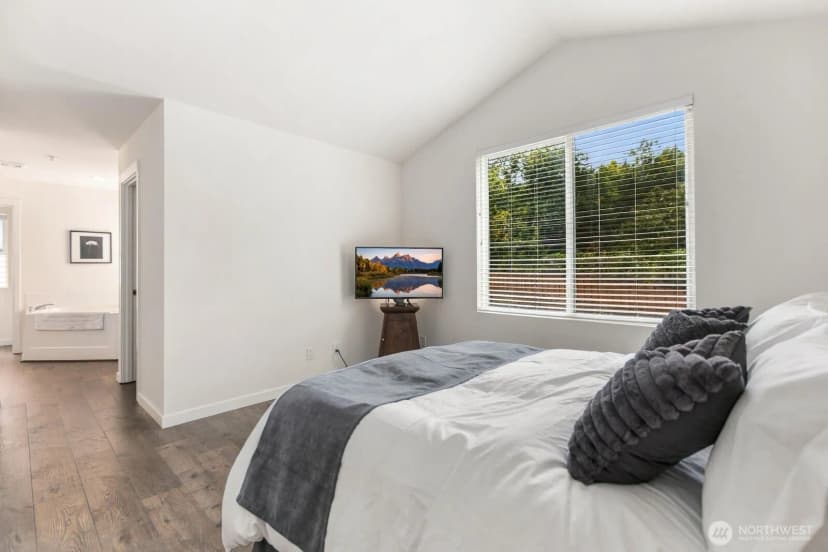 Property photo for 21803 42nd Place S #25, Kent photo 18