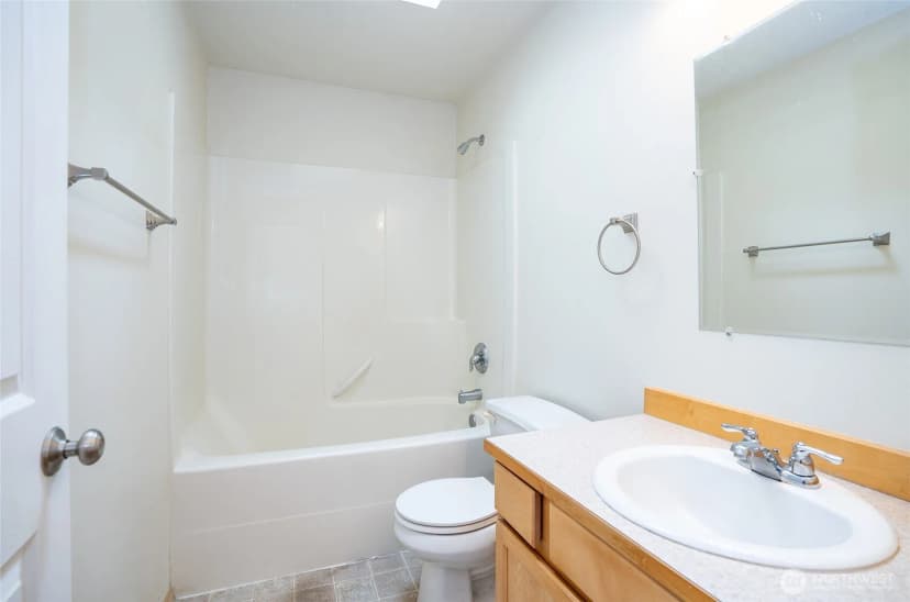 Property photo for 5380 Sw Windy Song Way, Port Orchard photo 20