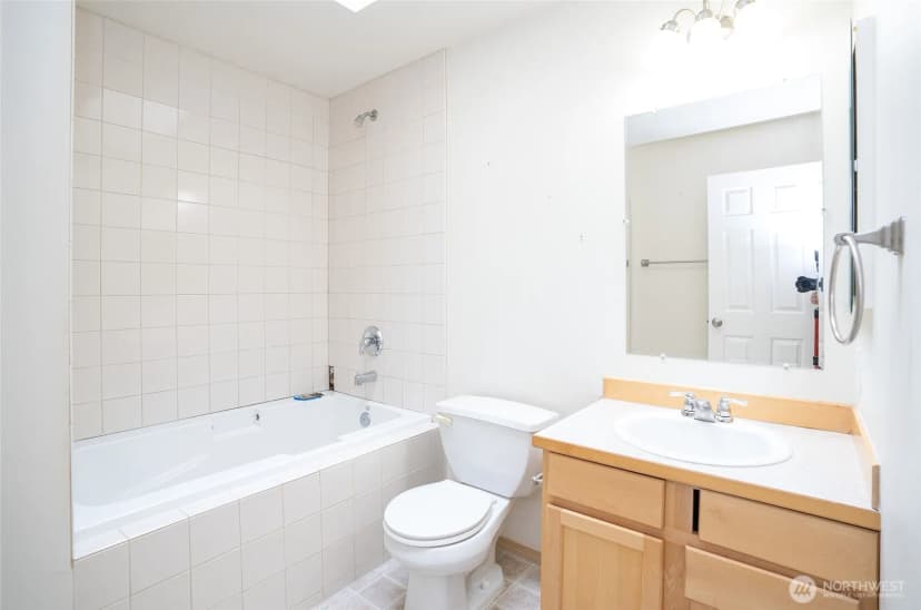 Property photo for 5380 Sw Windy Song Way, Port Orchard photo 15