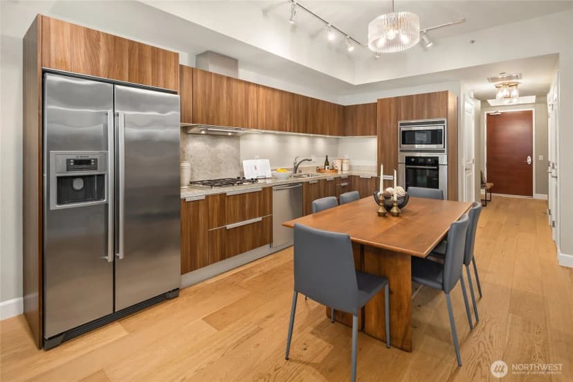Property photo for 1920 4th Avenue #701, Seattle photo 9