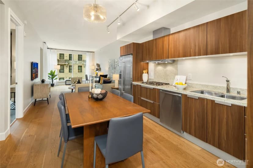 Property photo for 1920 4th Avenue #701, Seattle photo 7