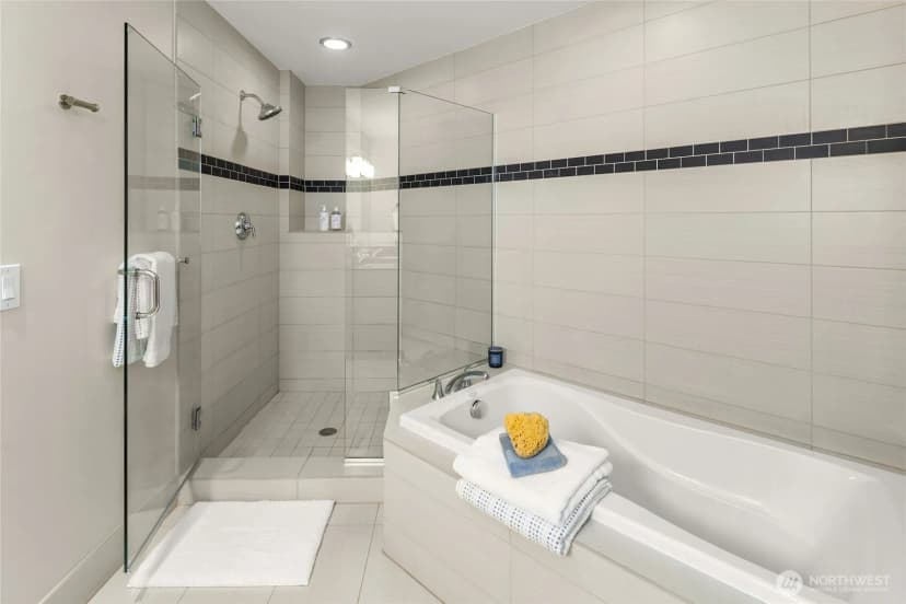 Property photo for 1920 4th Avenue #701, Seattle photo 21