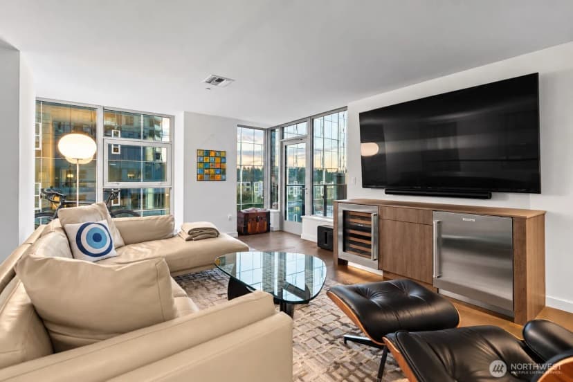 Property photo for 188 Bellevue Way Ne #411, Bellevue photo 16